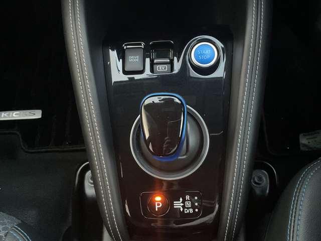 キックス １．２　Ｘ　（ｅ－ＰＯＷＥＲ）　※純正９インチナビ＋地デジ＋全周囲カメラ　ナビ＆ＴＶ　寒冷地仕様　追従クルコン　スマートキー　ＬＥＤヘッド　レーンアシスト　パワーステアリング　盗難防止システム　ドライブレコーダー　ＥＴＣ　整備記録簿有　メモリーナビ　サイドエアバッグ　アルミ（14枚目）