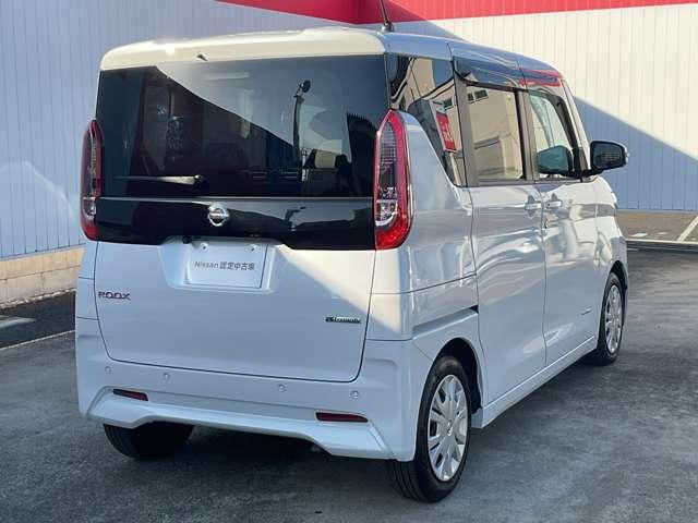 ルークス 660 X ※純正9インチナビ+地デジ+全周囲カメラ アラモニ 前後衝突軽減ブレーキ 車線逸脱防止 スマートキー 定期点検記録簿 キーフリー ドライブレコーダー i-stop フルオートエアコン パワーウインドウ バックカメラ 盗難防止 Wエアバック(2枚目)