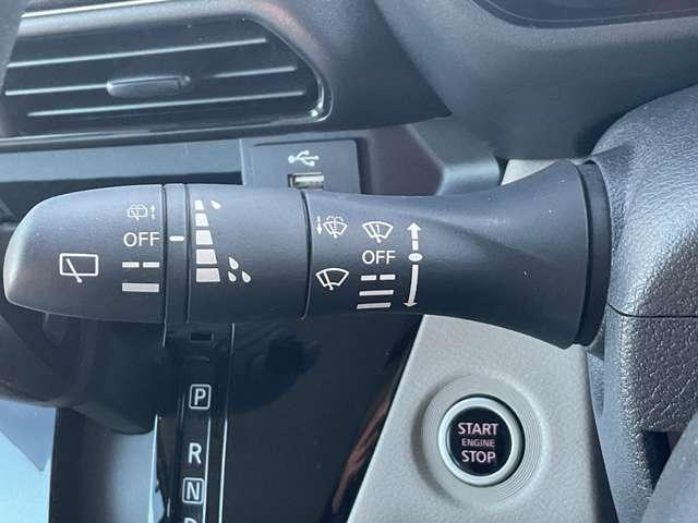 ルークス 660 X ※純正9インチナビ+地デジ+全周囲カメラ アラモニ 前後衝突軽減ブレーキ 車線逸脱防止 スマートキー 定期点検記録簿 キーフリー ドライブレコーダー i-stop フルオートエアコン パワーウインドウ バックカメラ 盗難防止 Wエアバック(10枚目)