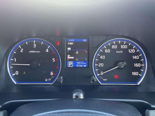 ＮＶ３５０キャラバンバン ２．５　プレミアムＧＸ　ロングボディ　ディーゼルターボ　※純正７インチナビ　＋地デジ　＋全周囲カメラ　インテリキー　運転席エアバック　ＬＥＤ　ＰＳ　ＰＷ　オートエアコン　バックモニター　点検記録簿　ＥＴＣ車載器　キーレス　ＡＢＳ　ドライブレコーダー　メモリーナビ　ワンセグ　ナビＴＶ　サイドカメラ（5枚目）