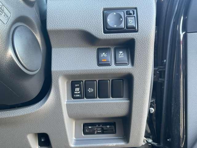 ＮＶ３５０キャラバンバン ２．５　プレミアムＧＸ　ロングボディ　ディーゼルターボ　※純正７インチナビ　＋地デジ　＋全周囲カメラ　インテリキー　運転席エアバック　ＬＥＤ　ＰＳ　ＰＷ　オートエアコン　バックモニター　点検記録簿　ＥＴＣ車載器　キーレス　ＡＢＳ　ドライブレコーダー　メモリーナビ　ワンセグ　ナビＴＶ　サイドカメラ（16枚目）