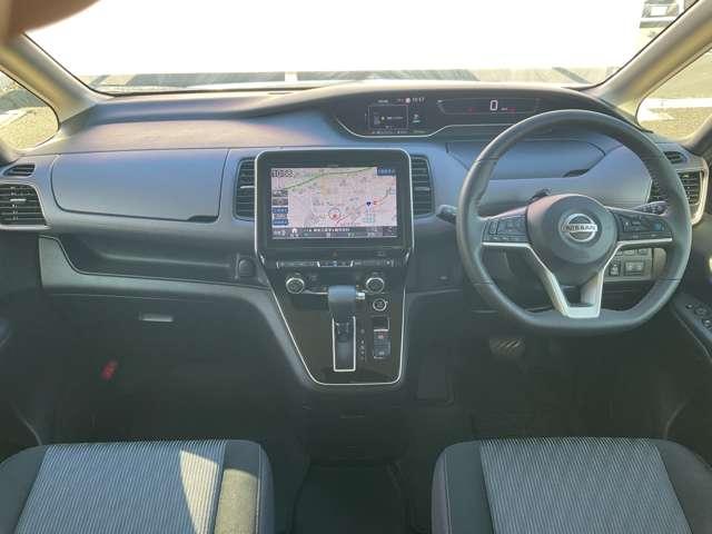 セレナ 2.0 ハイウェイスター V ※アルパイン11インチナビ サイドエアバッグ アラウンドビュ- アルミ 衝突被害軽減 LDP エアバッグ 両側オートスライドドア LEDライト インテリジェントキー 点検記録簿 サイドカメラ メモリーナビ アイドリングストップ(4枚目)