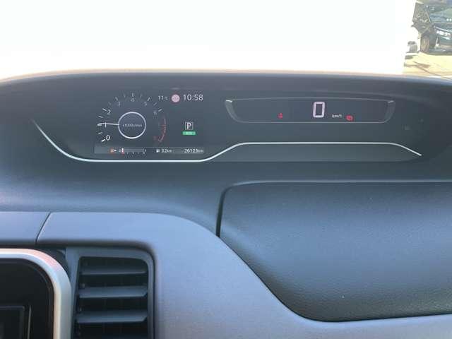 セレナ 2.0 ハイウェイスター V ※アルパイン11インチナビ サイドエアバッグ アラウンドビュ- アルミ 衝突被害軽減 LDP エアバッグ 両側オートスライドドア LEDライト インテリジェントキー 点検記録簿 サイドカメラ メモリーナビ アイドリングストップ(5枚目)