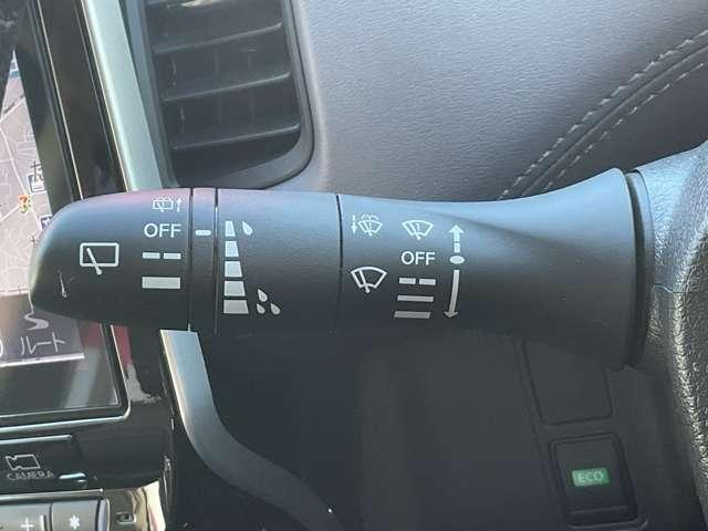 セレナ 2.0 ハイウェイスター V ※アルパイン11インチナビ サイドエアバッグ アラウンドビュ- アルミ 衝突被害軽減 LDP エアバッグ 両側オートスライドドア LEDライト インテリジェントキー 点検記録簿 サイドカメラ メモリーナビ アイドリングストップ(10枚目)