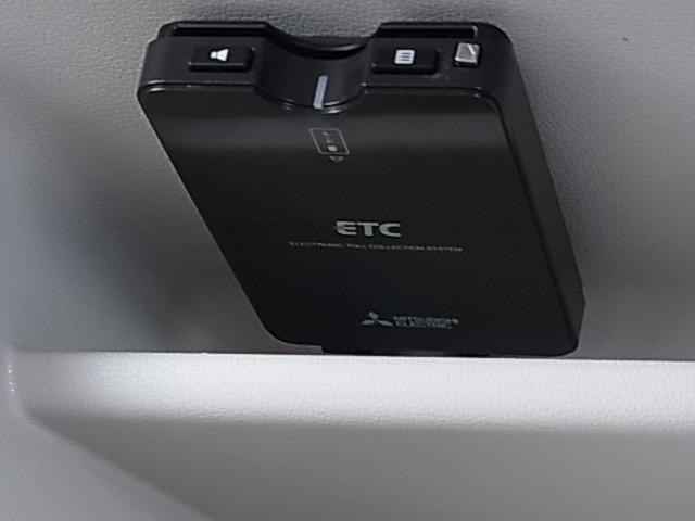 アップ!ウィズ ビーツ 200台限定車 後期型 1オーナー 禁煙 5速MTモード ETC beatsサウンドシステム USB&Bluetooth接続 レザーステアリング 純正AW オートライト 衝突軽減ブレーキ 盗難防止装置(4枚目)