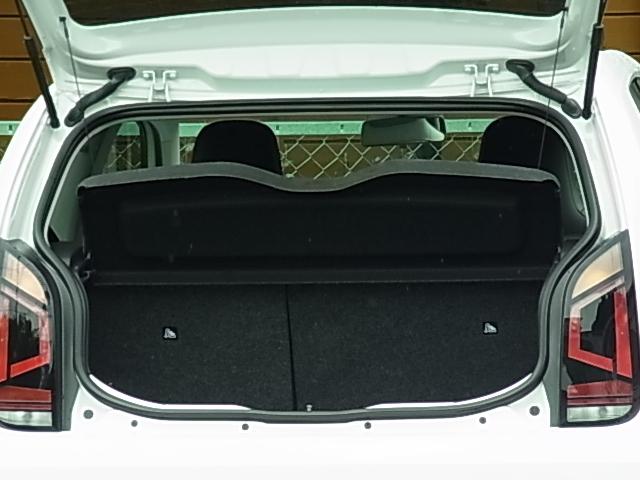 アップ!ウィズ ビーツ 200台限定車 後期型 1オーナー 禁煙 5速MTモード ETC beatsサウンドシステム USB&Bluetooth接続 レザーステアリング 純正AW オートライト 衝突軽減ブレーキ 盗難防止装置(13枚目)