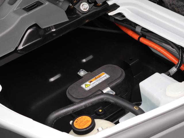 クリッパーＥＶ ４シーター　セットオプション装着車　新車保証継承渡し　１オーナー　禁煙　ＥＴＣ　ＵＳＢ充電ポート　キーレス　前席ヒーター　乗降グリップ　プライバシーガラス　オートライト　衝突軽減　急速充電機能付　充電ケーブル付属（31枚目）