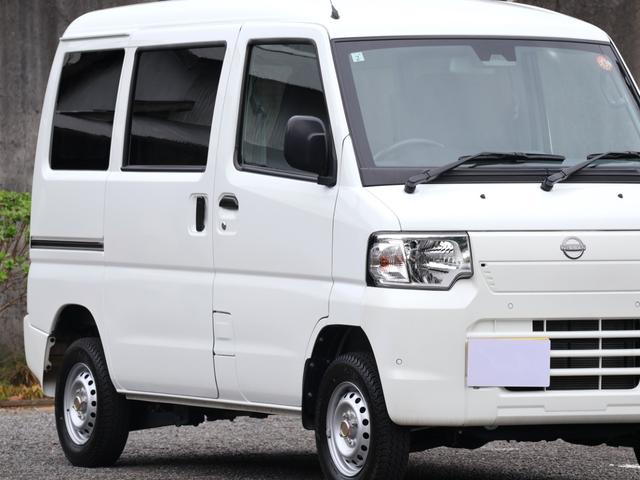 クリッパーＥＶ ４シーター　セットオプション装着車　新車保証継承渡し　１オーナー　禁煙　ＥＴＣ　ＵＳＢ充電ポート　キーレス　前席ヒーター　乗降グリップ　プライバシーガラス　オートライト　衝突軽減　急速充電機能付　充電ケーブル付属（37枚目）