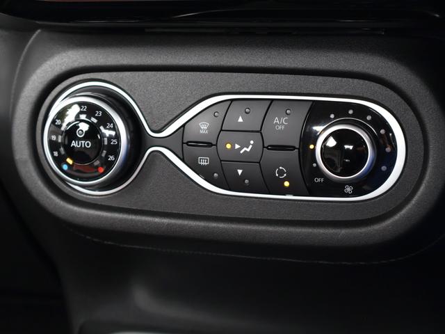RENAULT TWINGO S LIMITEE