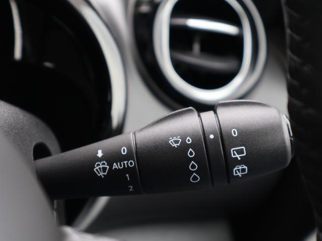 RENAULT TWINGO S LIMITEE