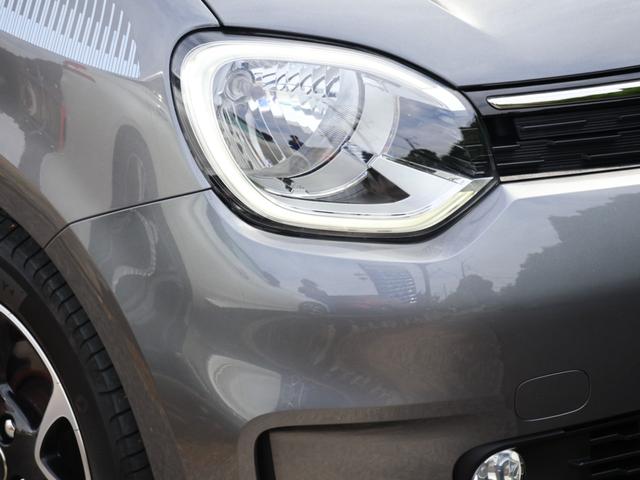 RENAULT TWINGO S LIMITEE