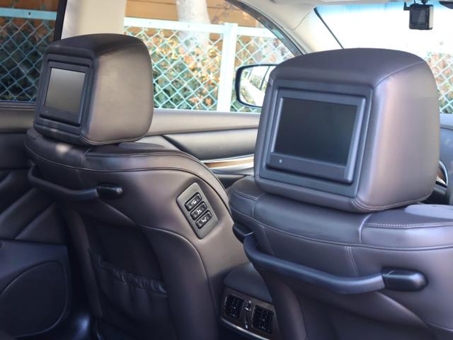 後席プライベートシアターシステムやＢＯＳＥ５．１ｃｈサラウンドサウンドシステム［１６スピーカー］、アクティブノイズコントロールなどその他、充実の装備内容となっております！！