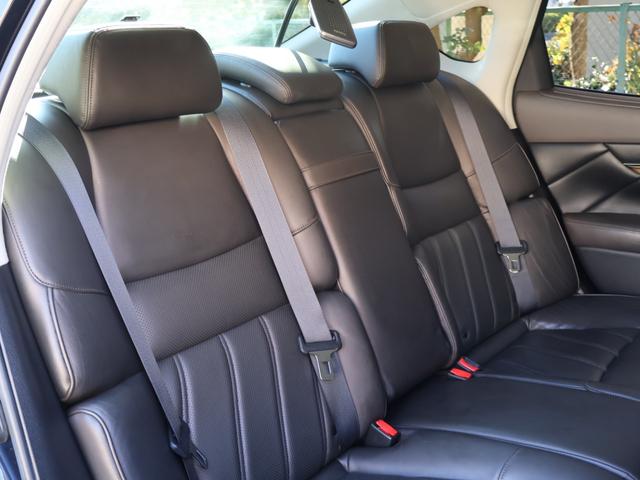 チャイルドセーフティドアロックやＩＳＯＦＩＸ対応チャイルドシート固定装置、車速検知式オート集中ドアロック、衝撃感知式ドアロック解除システムなども装備！！