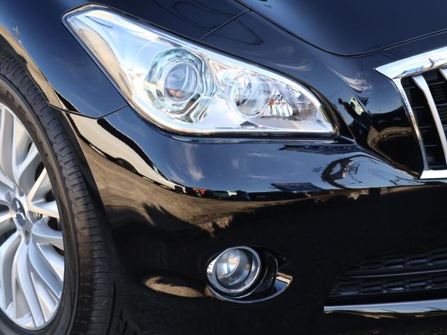 クリスタルブルーバイキセノンヘッドランプ［オートレベライザー内蔵］やフォグランプ、高輝度ＬＥＤリヤコンビネーションランプ、オートライトシステム、アクティブＡＦＳなどその他、上位装備多数！！