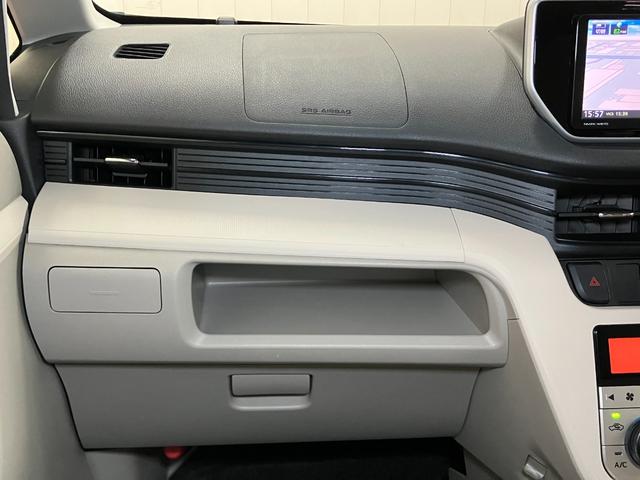 ムーヴ X SAII スマアシ Bカメラ ETC ドラレコ ステアリングスイッチ オートエアコン アイドリングストップ 横滑り防止機能 誤発進抑制機能 光軸調整ダイヤル 電動格納ミラー パワーウインドウ キーフリー(11枚目)