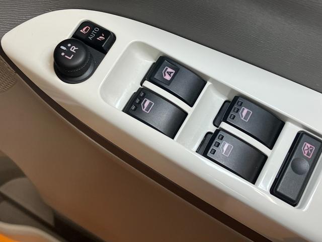 タント Ｘ　ホワイトアクセントＳＡＩＩＩ　サポカーＳワイド適合　ドラレコ　ミラクルオープンドア　片側オートスライドドア　ステアリングスイッチ　Ｐスタート　運転席シートヒーター　オートハイビーム　キーフリー（18枚目）