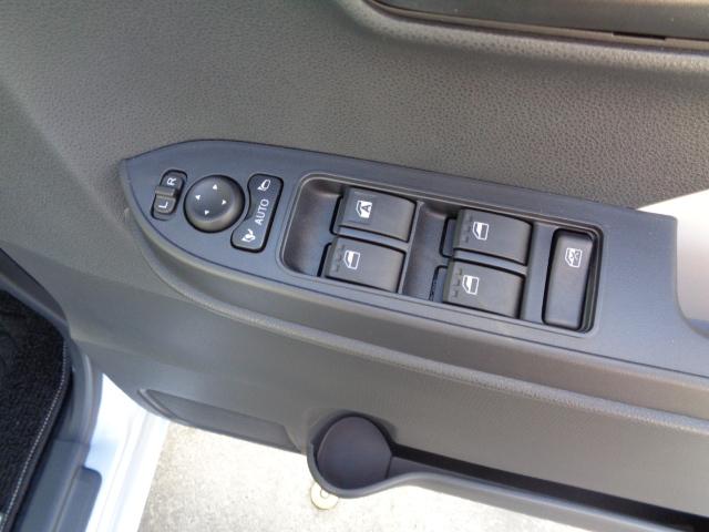 タント X サポカーSワイド適合 ミラクルオープンドア Bカメラ 片側オートスライドドア 電動パーキングブレーキ Pスタート コーナーセンサー シートヒーター ステアリングスイッチ キーフリー(20枚目)