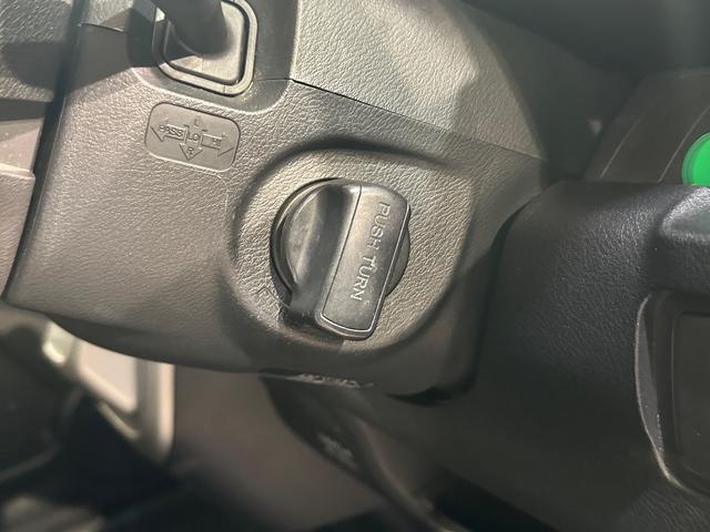 ゼストスパーク Ｗ　バックカメラ　ナビ　ＨＩＤ　スマートキー　電動格納ミラー　ベンチシート　ＡＴ　盗難防止システム　ＡＢＳ　ＣＤ　ＤＶＤ再生　ミュージックプレイヤー接続可　アルミホイール　衝突安全ボディ　エアコン（16枚目）