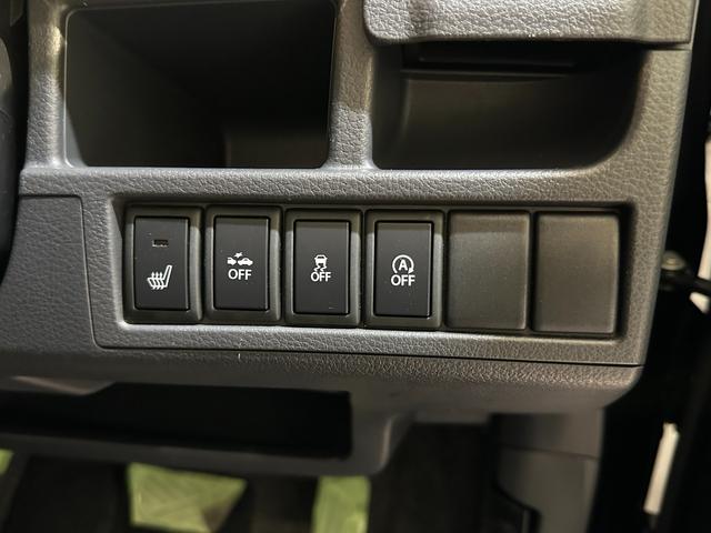 アイドリングストップ機能付いています。シートヒーターついています。