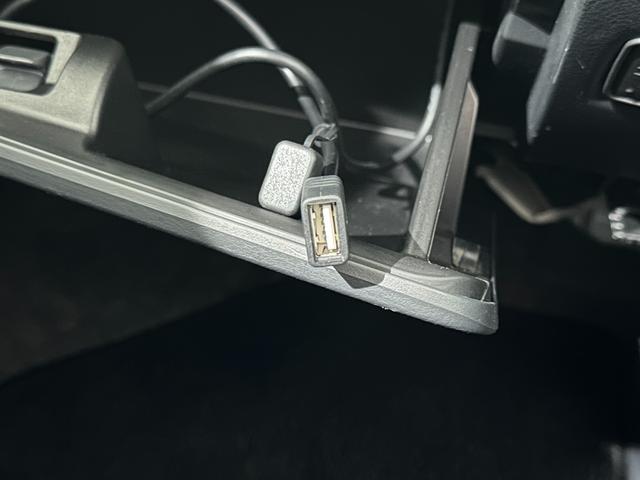 ＵＳＢケーブルで外部音源に接続可能です。