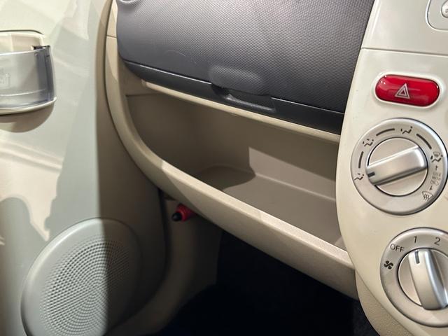 ｅＫワゴン ＧＳ　電動スライドドア　キーレスエントリー　電動格納ミラー　ベンチシート　ＡＴ　ＡＢＳ　ＣＤ　ＭＤ　衝突安全ボディ　エアコン　パワーステアリング　ＡＢＳ　パワーウインドウ　エアバッグ（7枚目）