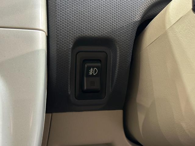 ｅＫワゴン ＧＳ　電動スライドドア　キーレスエントリー　電動格納ミラー　ベンチシート　ＡＴ　ＡＢＳ　ＣＤ　ＭＤ　衝突安全ボディ　エアコン　パワーステアリング　ＡＢＳ　パワーウインドウ　エアバッグ（13枚目）