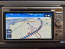 Ｗ　バックカメラ　ナビ　ＨＩＤ　スマートキー　電動格納ミラー　ベンチシート　ＡＴ　盗難防止システム　ＡＢＳ　ＣＤ　ＤＶＤ再生　ミュージックプレイヤー接続可　アルミホイール　衝突安全ボディ　エアコン（20枚目）