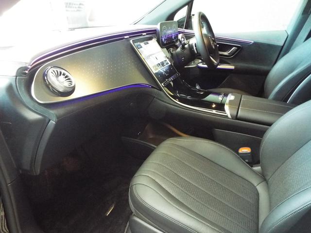 ＥＱＥ ＳＵＶ ＥＱＥ３５０　４マチック　ＳＵＶローンチエディション　ＥＱＥ３５０　４マチック　ＳＵＶローンチエディション（５名）黒本革　Ｗサンルーフ　３６０度カメラ　ヘッドアップディスプレイＥＴＣ２．０　ＡＩ機能　レーダークルーズ　キープレーン　自動駐車支援（24枚目）