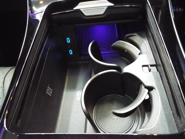 ＥＱＥ ＳＵＶ ＥＱＥ３５０　４マチック　ＳＵＶローンチエディション　ＥＱＥ３５０　４マチック　ＳＵＶローンチエディション（５名）黒本革　Ｗサンルーフ　３６０度カメラ　ヘッドアップディスプレイＥＴＣ２．０　ＡＩ機能　レーダークルーズ　キープレーン　自動駐車支援（29枚目）