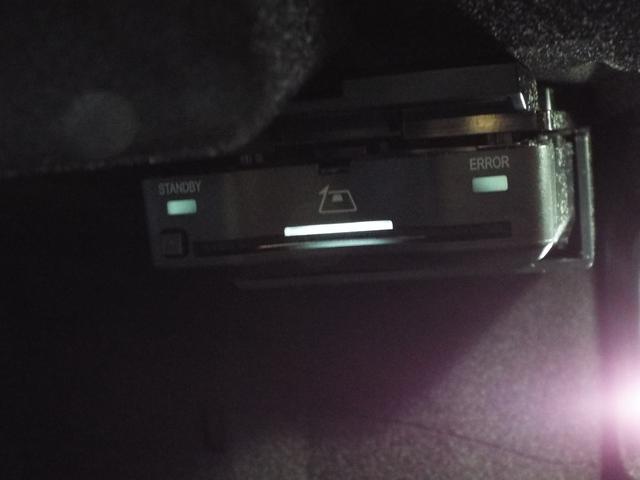 ＥＱＥ ＳＵＶ ＥＱＥ３５０　４マチック　ＳＵＶローンチエディション　ＥＱＥ３５０　４マチック　ＳＵＶローンチエディション（５名）黒本革　Ｗサンルーフ　３６０度カメラ　ヘッドアップディスプレイＥＴＣ２．０　ＡＩ機能　レーダークルーズ　キープレーン　自動駐車支援（33枚目）