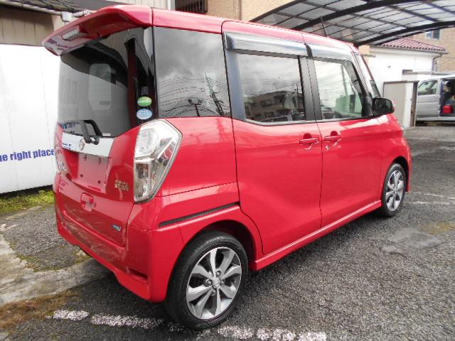 デイズルークス ハイウェイスター　Ｘ　Ｇパッケージ　アラウンドビューモニター／純正ナビＴＶ／バックカメラ／両側電動スライドドア／ＥＴＣ／プッシュスタート／純正アルミホイール（18枚目）