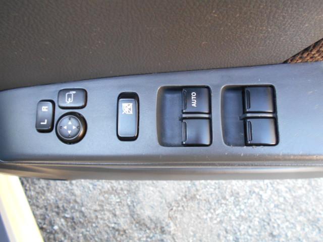 MRワゴン X バックカメラ付ステレオ/プッシュスタート/社外アルミホイール/ETC/スマートキーシステム/ドアバイザー(42枚目)