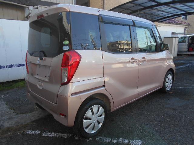 eKスペース E キーレスエントリー/純正CDステレオ/アイドリングストップ/ドアバイザー/リヤフルフラットシート(18枚目)