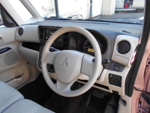 eKスペース E キーレスエントリー/純正CDステレオ/アイドリングストップ/ドアバイザー/リヤフルフラットシート(27枚目)