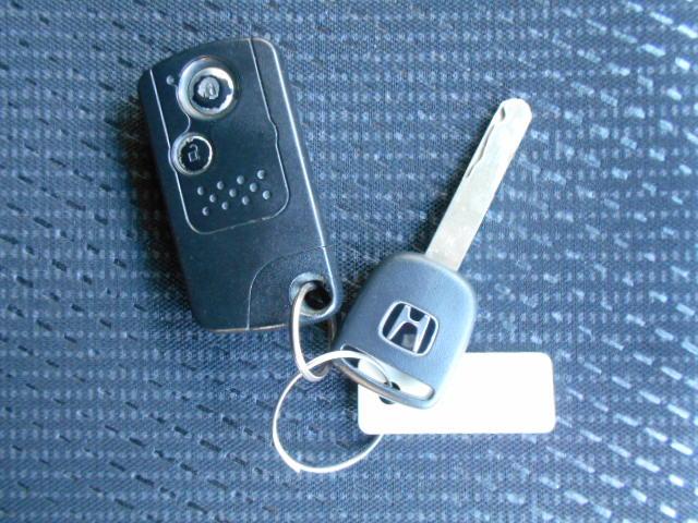 ライフ ディーバスマートスタイル　ストラーダナビＴＶ／スマートキーシステム／純正アルミホイール／ＨＩＤライト／ドアバイザー／電動格納ミラー（39枚目）