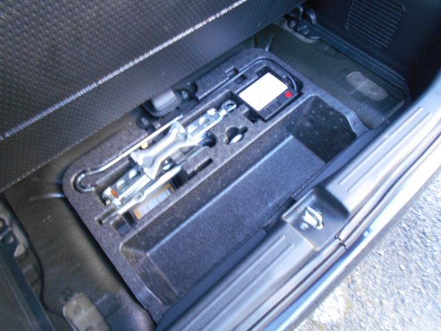 ライフ ディーバスマートスタイル　ストラーダナビＴＶ／スマートキーシステム／純正アルミホイール／ＨＩＤライト／ドアバイザー／電動格納ミラー（44枚目）