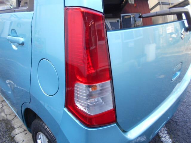 ワゴンＲ ＦＸ　純正ＣＤステレオ／キーレスエントリー／社外アルミホイール／ドアバイザー／リヤフルフラットシート（26枚目）