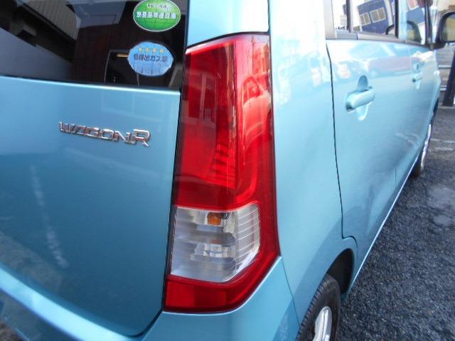 ワゴンＲ ＦＸ　純正ＣＤステレオ／キーレスエントリー／社外アルミホイール／ドアバイザー／リヤフルフラットシート（27枚目）