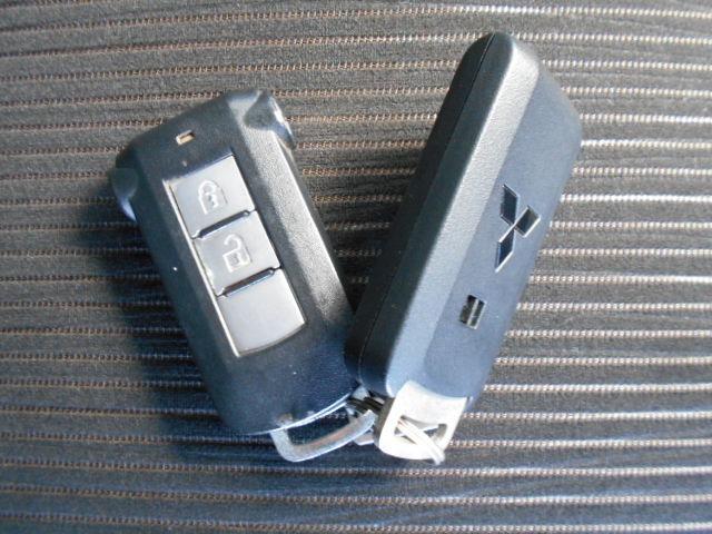 ｅＫスペースカスタム カスタムＴ　ターボ／両側電動スライドドア／バックカメラ／ＥＴＣ／プッシュスタート／ＨＩＤライト／ケンウッドステレオ／純正アルミホイール（39枚目）