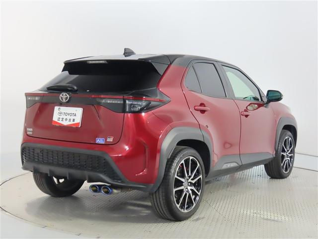 ヤリスクロス ＧＲスポーツ　トヨタ認定中古車　自動（衝突被害軽減）ブレーキ　インテリジェントクリアランスソナー　パノラマミックビューモニタ　パワーバックドア　純正ＤＡ　シートヒータ　ステアリングヒータ　社外マフラー　禁煙車（14枚目）