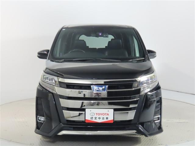 ノア ハイブリッドＳｉ　ダブルバイビーＩＩＩ　トヨタ認定中古車　自動（衝突被害軽減）ブレーキ　インテリジェントクリアランスソナー　純正９インチ地デジナビ　ＣＤ／ＤＶＤ再生機能　１２インチ後席モニター　シートヒータ　両側電動スライドドア　禁煙車（5枚目）