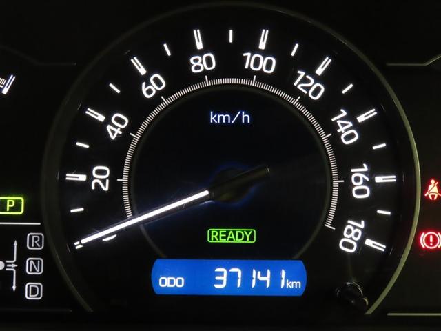 ノア ハイブリッドＳｉ　ダブルバイビーＩＩＩ　トヨタ認定中古車　自動（衝突被害軽減）ブレーキ　インテリジェントクリアランスソナー　純正９インチ地デジナビ　ＣＤ／ＤＶＤ再生機能　１２インチ後席モニター　シートヒータ　両側電動スライドドア　禁煙車（24枚目）