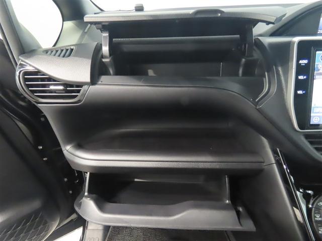 ノア ハイブリッドＳｉ　ダブルバイビーＩＩＩ　トヨタ認定中古車　自動（衝突被害軽減）ブレーキ　インテリジェントクリアランスソナー　純正９インチ地デジナビ　ＣＤ／ＤＶＤ再生機能　１２インチ後席モニター　シートヒータ　両側電動スライドドア　禁煙車（31枚目）