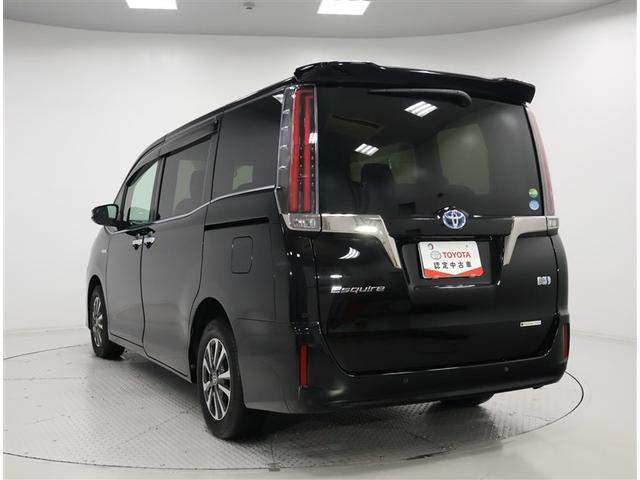 エスクァイア ハイブリッドＧｉプレミアムパッケジブラックテーラード　トヨタ認定中古車　自動（衝突被害軽減）ブレーキ　インテリジェントクリアランスソナ　パナソニック製地デジナビ　ＣＤ／ＤＶＤ再生機能　後席モニタ　ＬＥＤヘッドライト　ドライブレコーダ　禁煙車（2枚目）