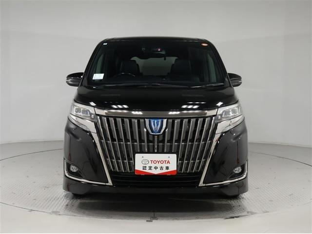 エスクァイア ハイブリッドＧｉプレミアムパッケジブラックテーラード　トヨタ認定中古車　自動（衝突被害軽減）ブレーキ　インテリジェントクリアランスソナ　パナソニック製地デジナビ　ＣＤ／ＤＶＤ再生機能　後席モニタ　ＬＥＤヘッドライト　ドライブレコーダ　禁煙車（6枚目）