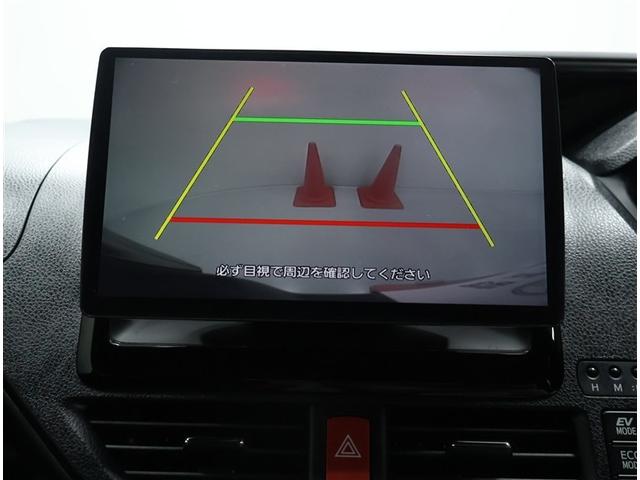 エスクァイア ハイブリッドＧｉプレミアムパッケジブラックテーラード　トヨタ認定中古車　自動（衝突被害軽減）ブレーキ　インテリジェントクリアランスソナ　パナソニック製地デジナビ　ＣＤ／ＤＶＤ再生機能　後席モニタ　ＬＥＤヘッドライト　ドライブレコーダ　禁煙車（8枚目）