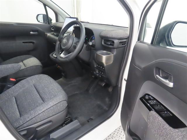 シエンタ ハイブリッドＺ　トヨタ認定中古車　自動（衝突被害軽減）ブレーキ　パノラマミックビューモニタ　ブラインドスポットモニタ　ドライブレコーダ　コネクテッド地デジナビ　電源コンセントＡＣ１００Ｖ　シートヒータ　禁煙車（8枚目）