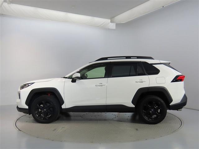 RAV4 アドベンチャー オフロードパッケージ トヨタ認定中古車 自動(衝突被害軽減)ブレーキ インテリジェントクリアランスソナ パノラマミックビューモニタ 純正地デジDAナビ パワーバックドア デジタルインナーミラー 禁煙車(4枚目)
