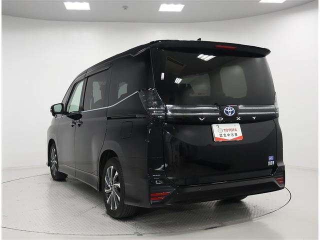 ヴォクシー ハイブリッドＳ－Ｚ　トヨタ認定中古車　自動（衝突被害軽減）ブレーキ　インテリジェントクリアランスソナー　コネクテッド地デジＤＡナビ　ＣＤ／ＤＶＤ再生機能　後席モニター　電源コンセントＡＣ１００Ｖ　シートヒータ　禁煙車（2枚目）