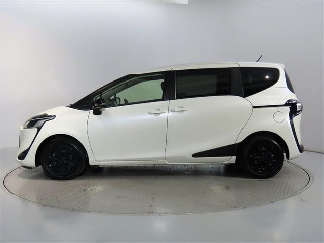 シエンタ G セーフティーエディションII 自動(衝突被害軽減)ブレーキ インテリジェントクリアランスソナー 先進LEDヘッドライト 純正地デジナビ CD/DVD再生機能 バックガイドモニター 両側電動スライドドア ETC 禁煙車(4枚目)